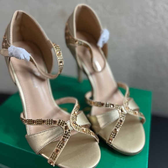 Lauren Lorraine Shoes - Lauren Lorraine “Daisey” Gold Rhinestone Heels – Size 10 – New in Box